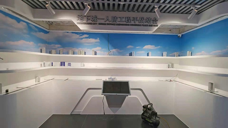 云南陸良黨群服務(wù)中心引入滑軌屏、拼接屏、一體機(jī)打造信息平臺