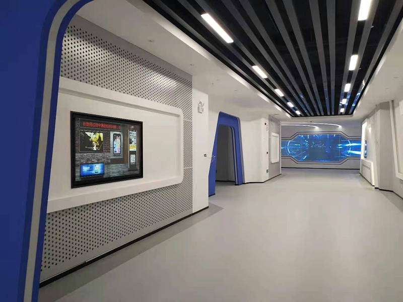 安車(chē)車(chē)檢展廳整體效果展示圖